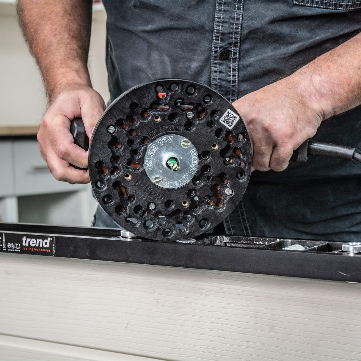 Trend 180mm Universal Plunge Router Sub-Base