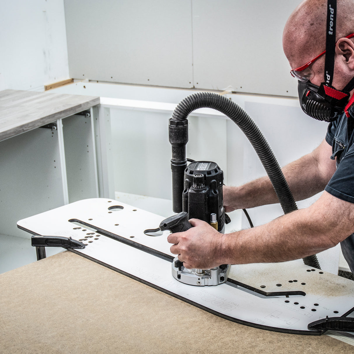 Trend 950mm Kitchen Worktop Router Jig with 35mm hole template, made from durable HPL material