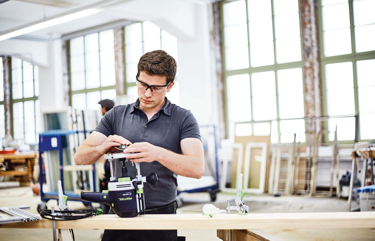 Festool OF 1400 Plunge Router in Systainer: Precision routing with 70mm stroke, ideal for fittings and templates