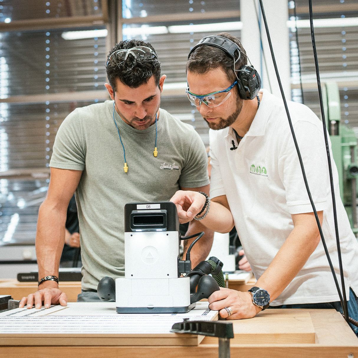 Shaper Origin Basics workshop in Melbourne showcasing handheld CNC routing techniques