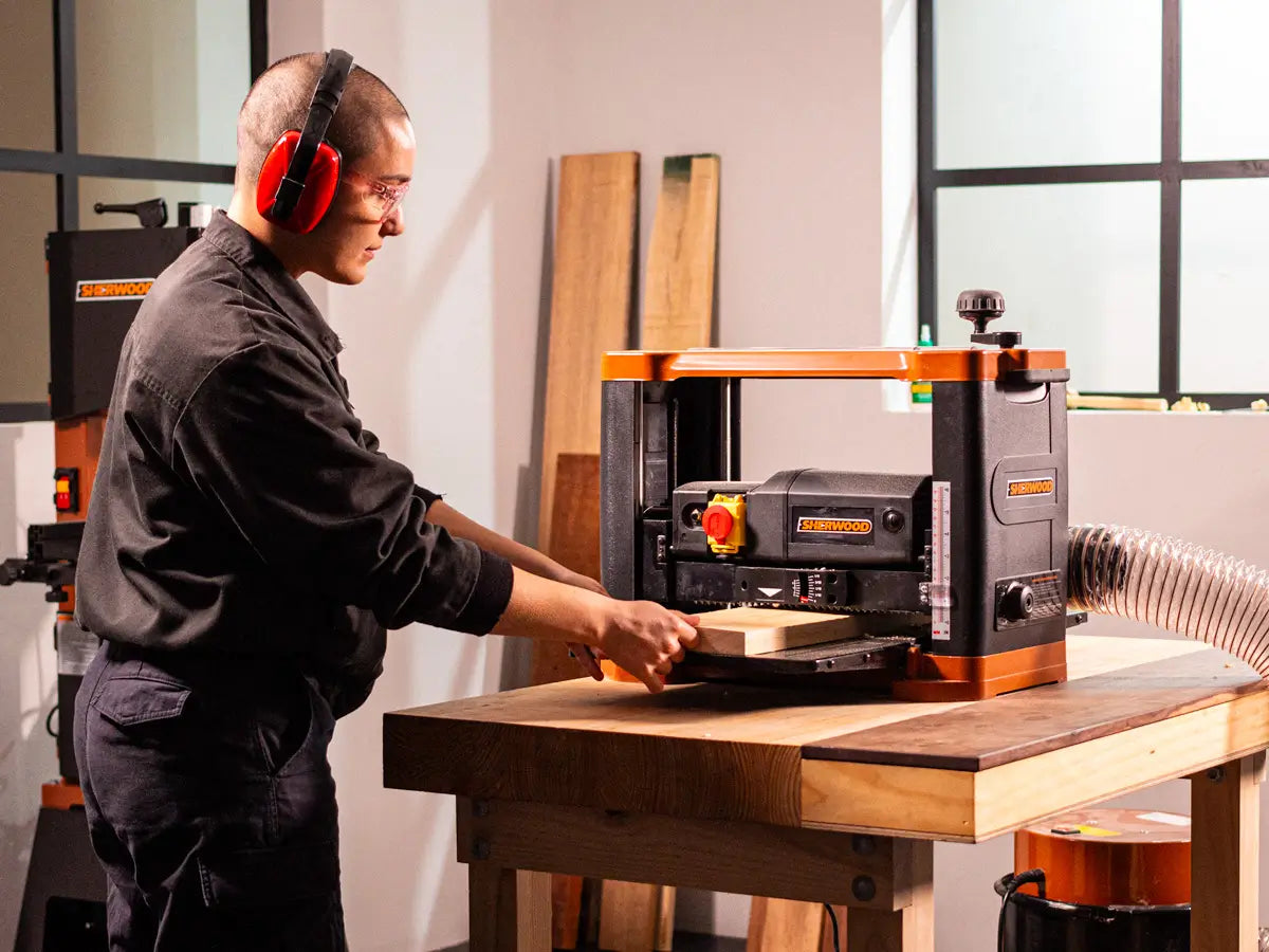 Wood planer and thicknesser discount