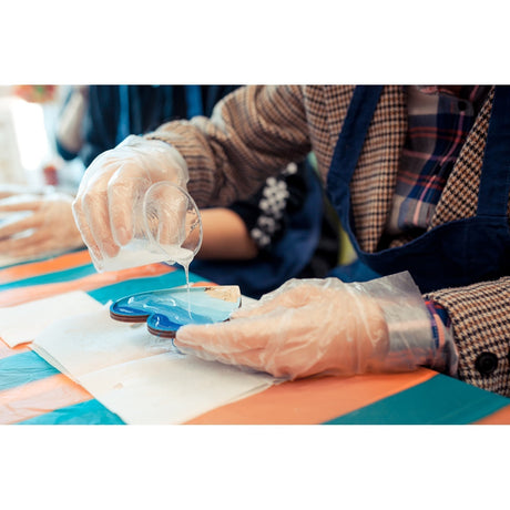 Working with Resin: Simple Tips for a Cleaner Finish