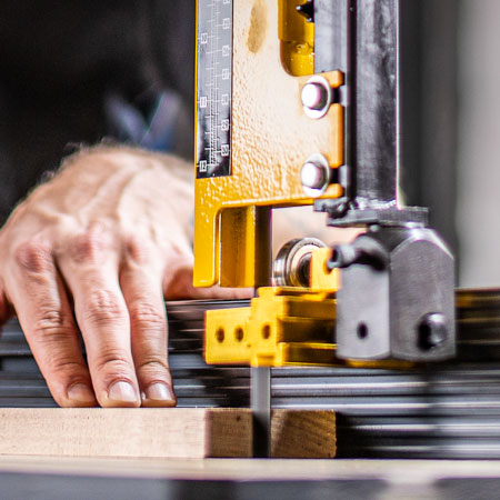 How to Set Up a Bandsaw for Perfect, Repeatable Cuts