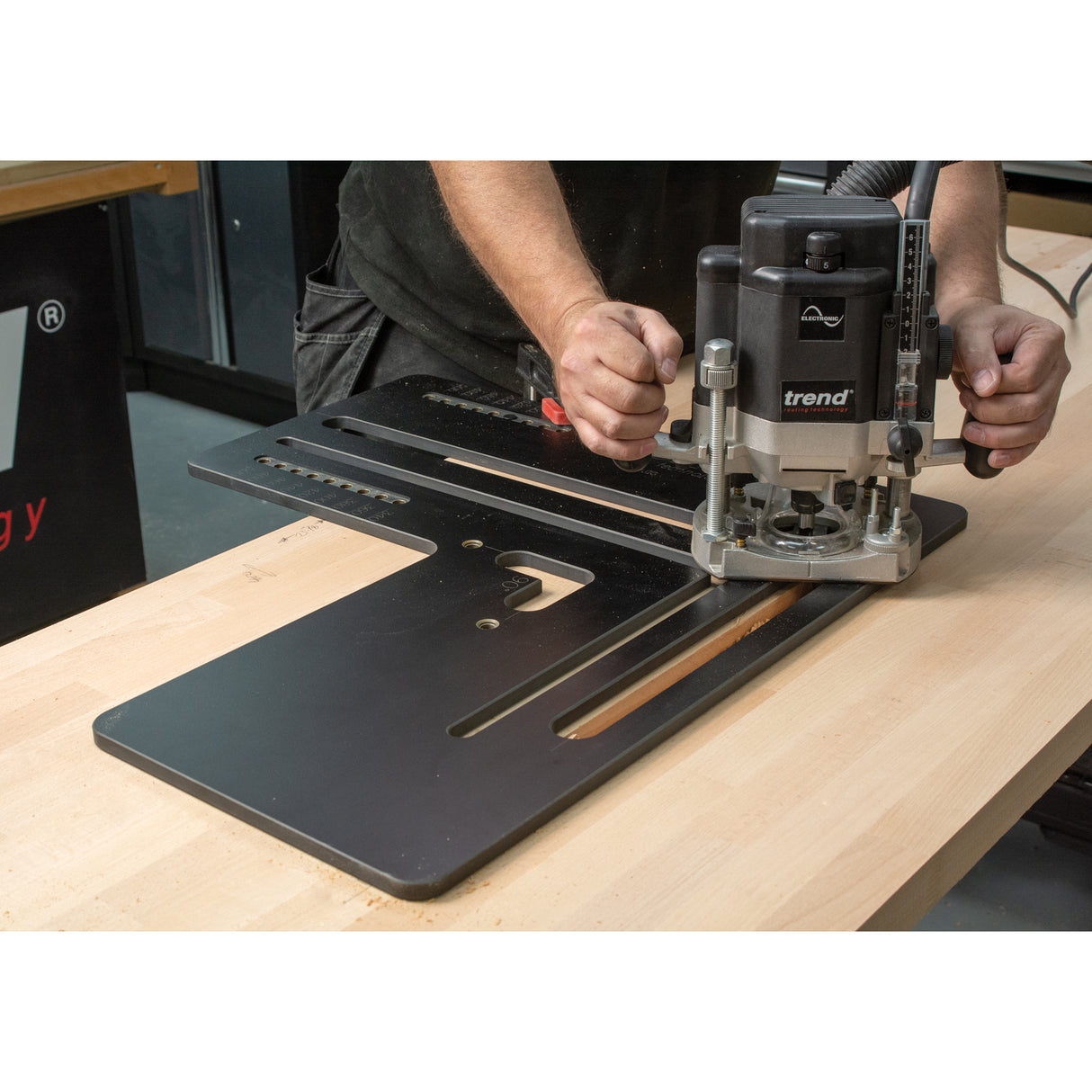 Trend Belfast Sink Recess Jig for Plunge Routers