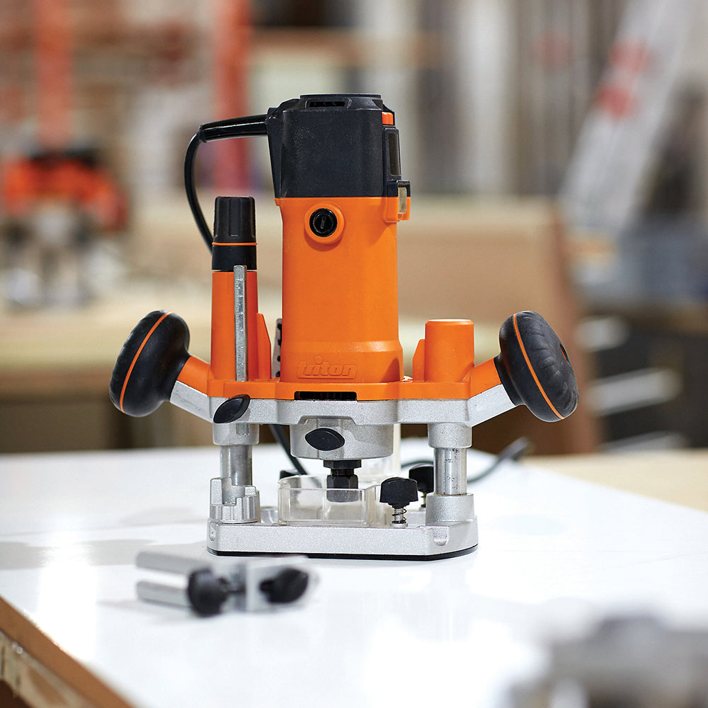 Triton TMNRTR 880W Trimmer Router