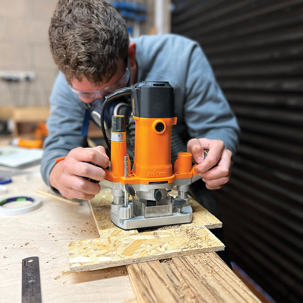 Triton TMNRTR 880W Trimmer Router