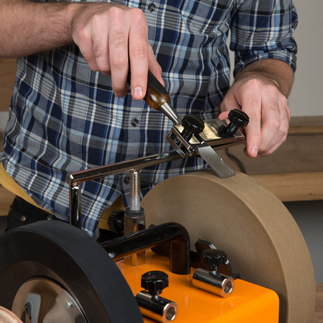 Triton TWSSEJ Straight Edge Sharpening Jig