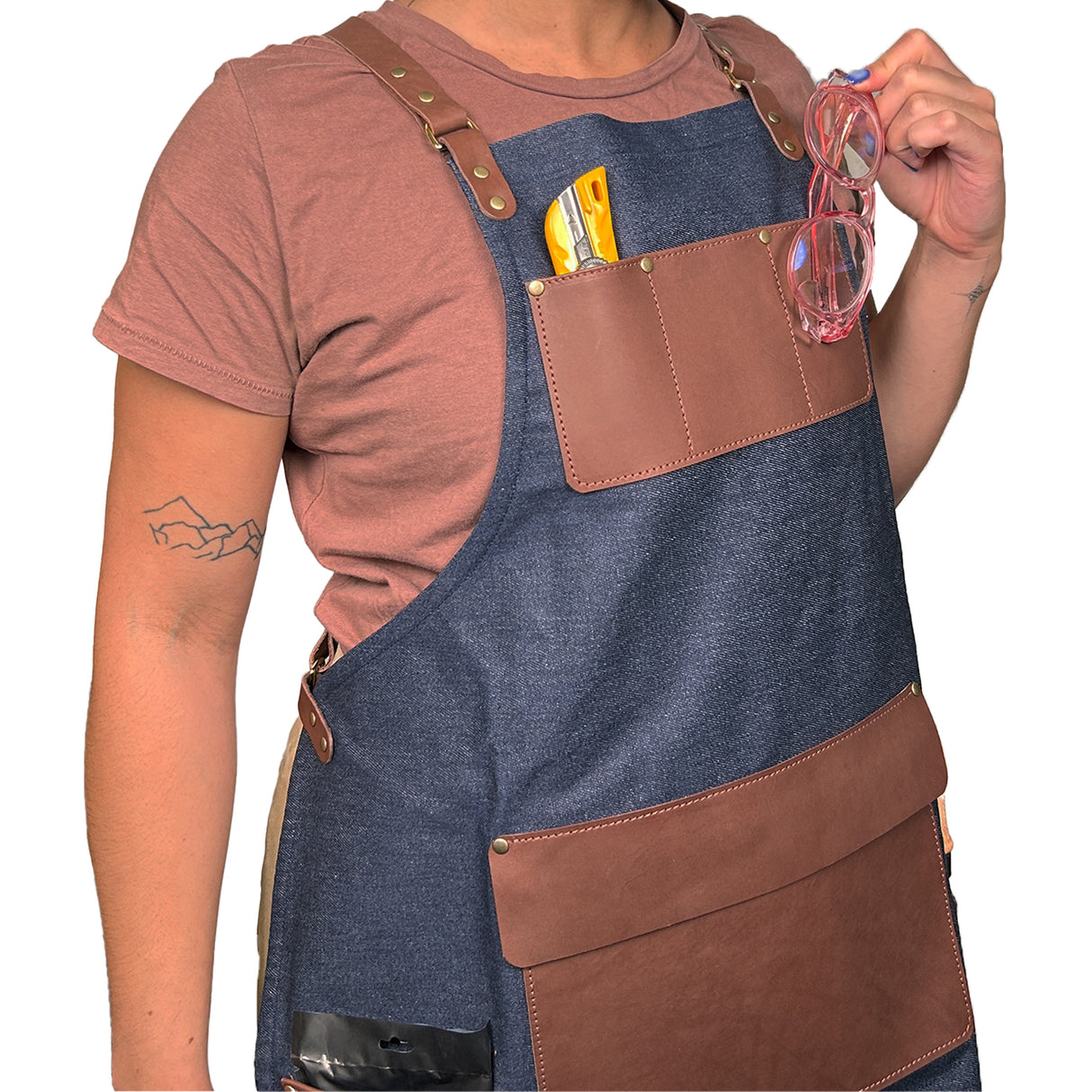 En Mina Deluxe Apron 4 Pockets & Flap Denim & Tan Leather