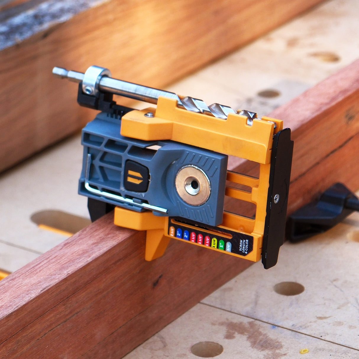 Compact self-adjusting pocket hole jig ideal for Australian woodworkers, easy-to-use BORA Tool Automatic Mini Pocket Hole Jig
