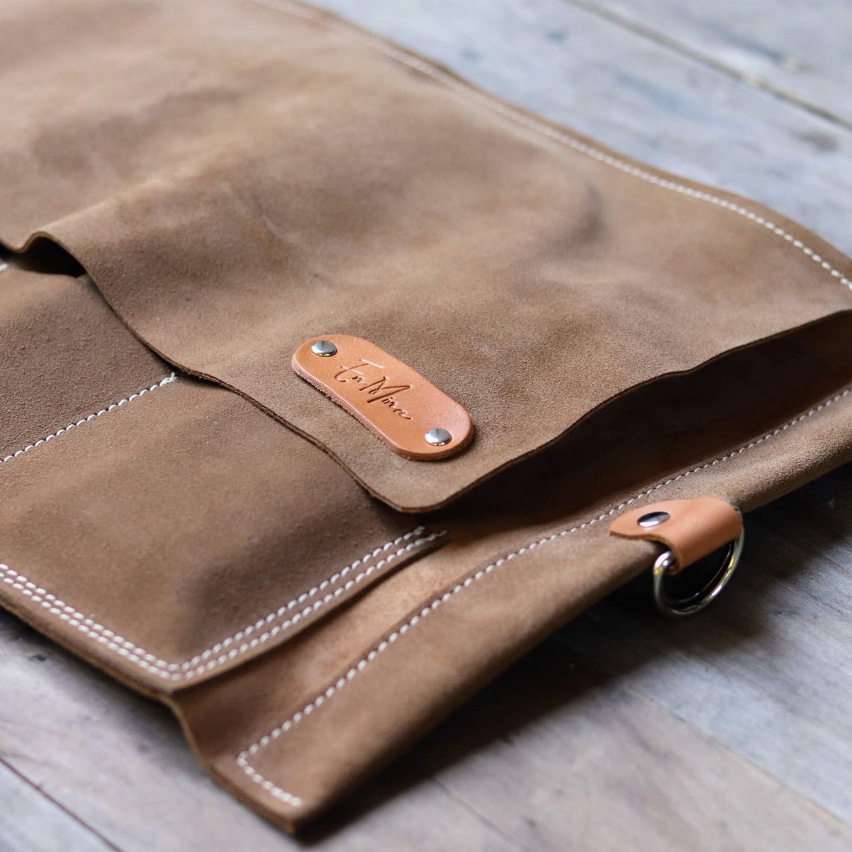 En Mina 7 Pocket Carving Tool Roll Tan Leather