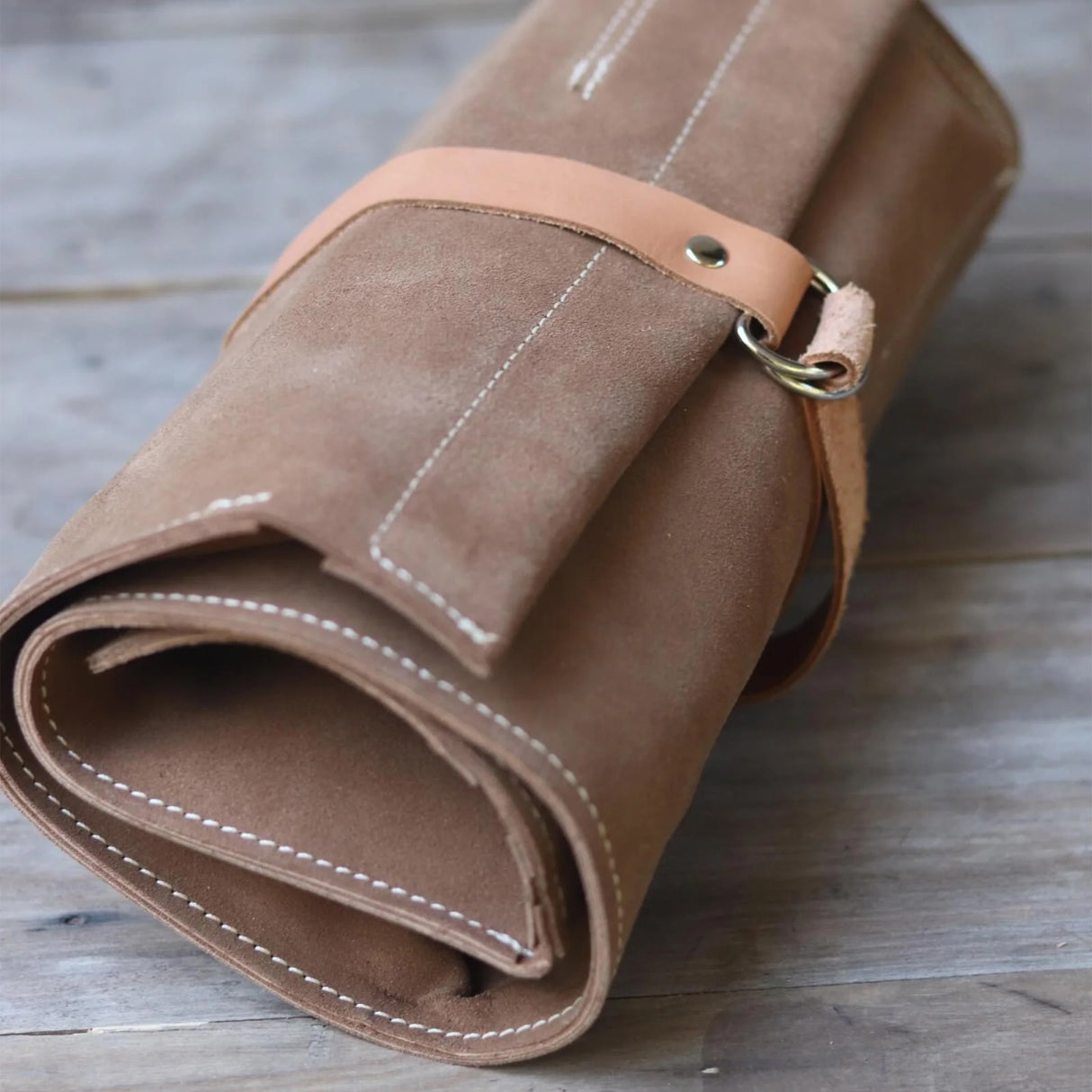 En Mina 7 Pocket Carving Tool Roll Tan Leather