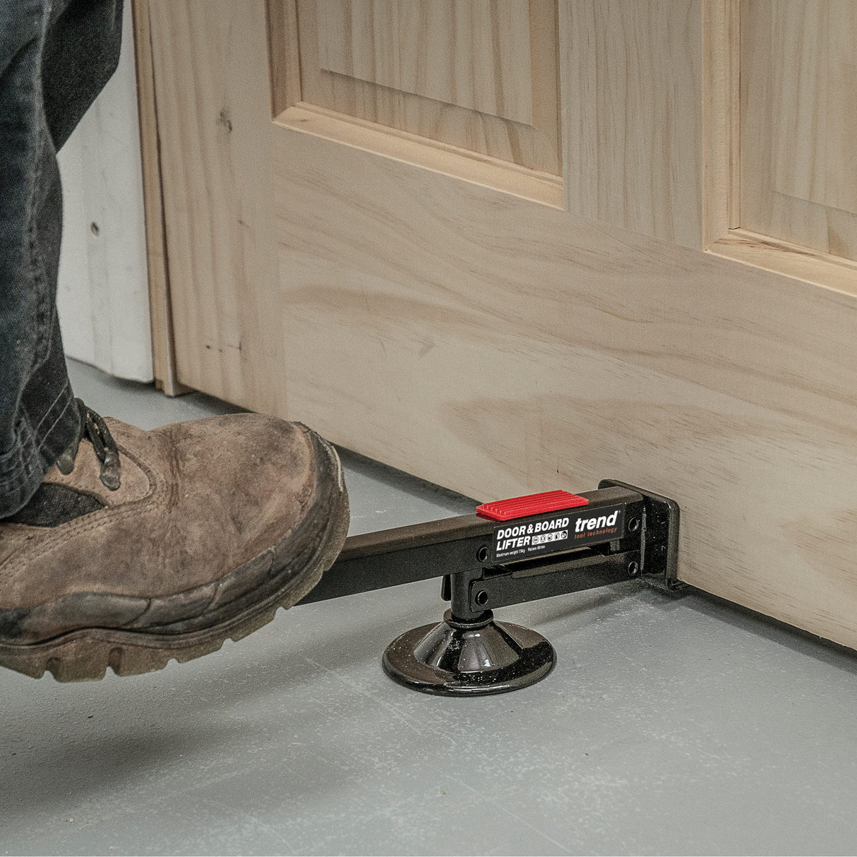 Trend Door & Board Lifter Swivel Style
