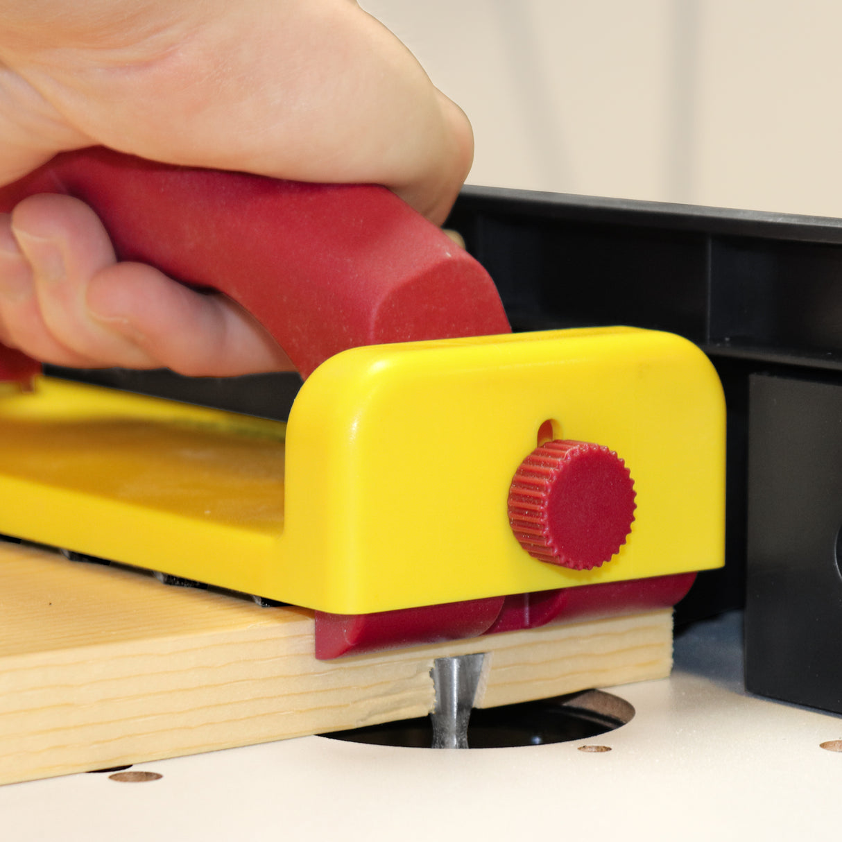 Milescraft GrabberPlus Push Block Non-Marring Retractable Heel