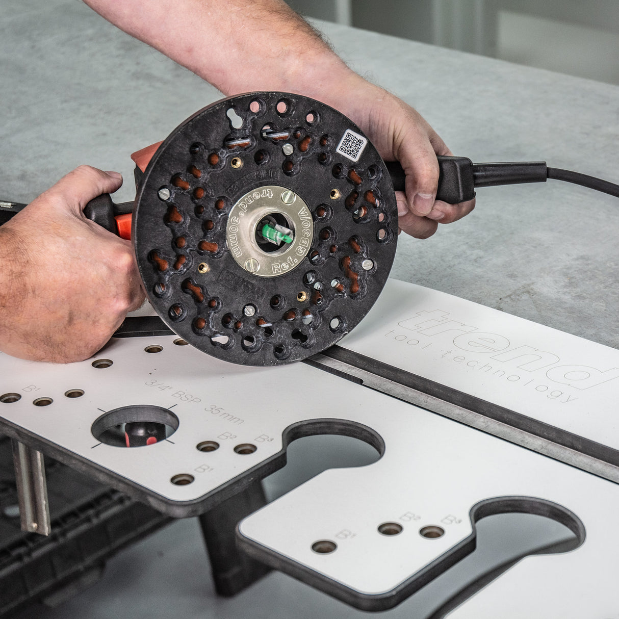 Trend 180mm Universal Plunge Router Sub-Base