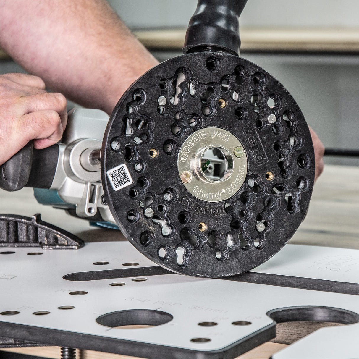 Trend 180mm Universal Plunge Router Sub-Base
