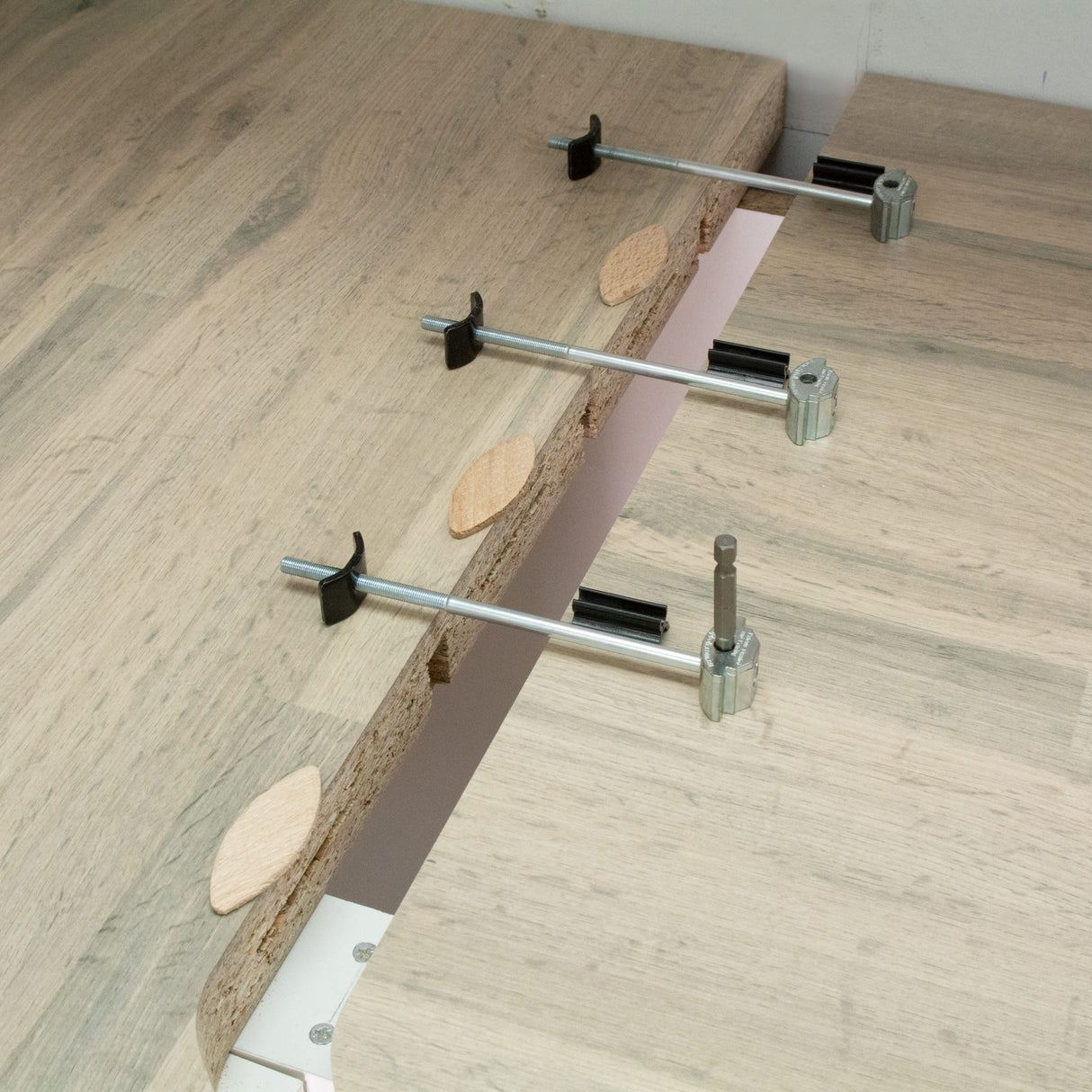 Trend ZIPBOLT Compact Laminate Worktop Connector Kit suits 26-40mm Material Thickness