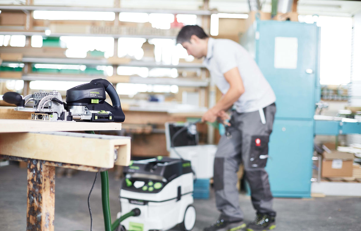 Festool DF 700 DOMINO Joining Machine in Systainer - Detail of pendulum routing principle for smooth, accurate work